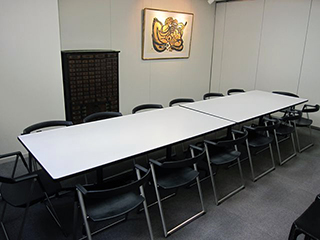 会議室C